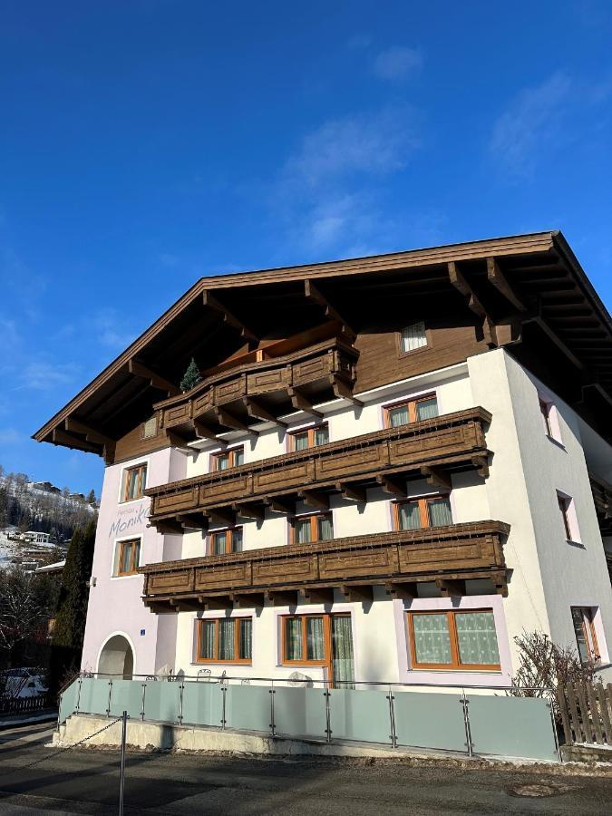 Pension Monika - Kaprun Bagian luar foto