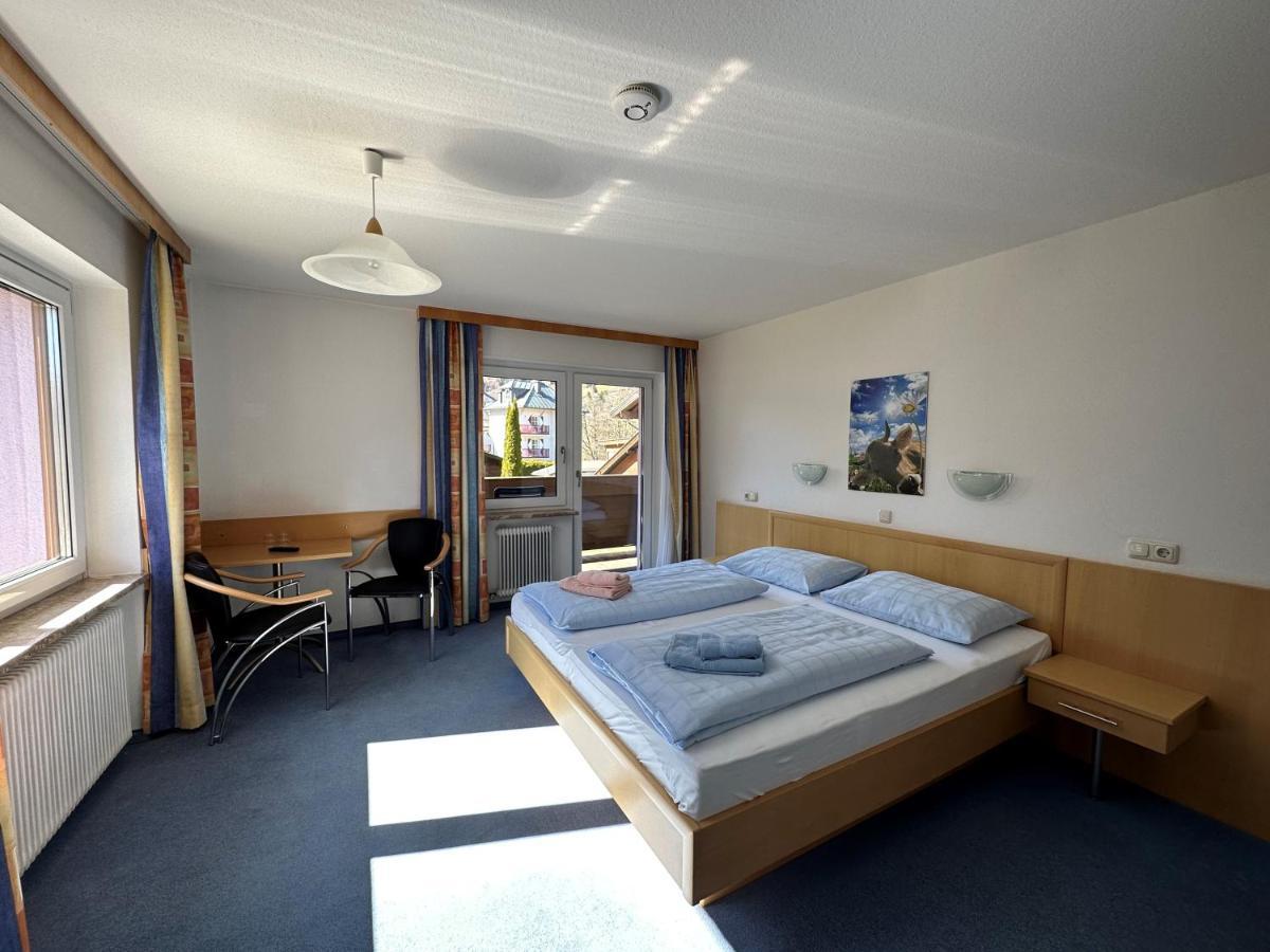 Pension Monika - Kaprun Bagian luar foto