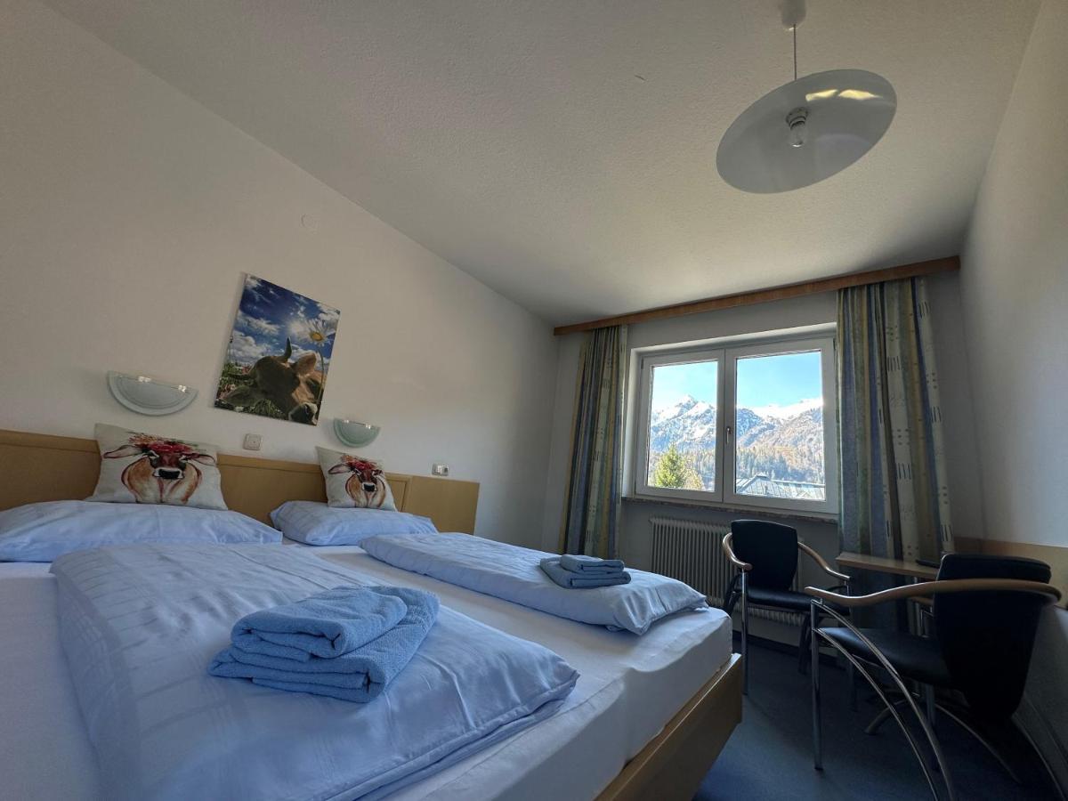 Pension Monika - Kaprun Bagian luar foto