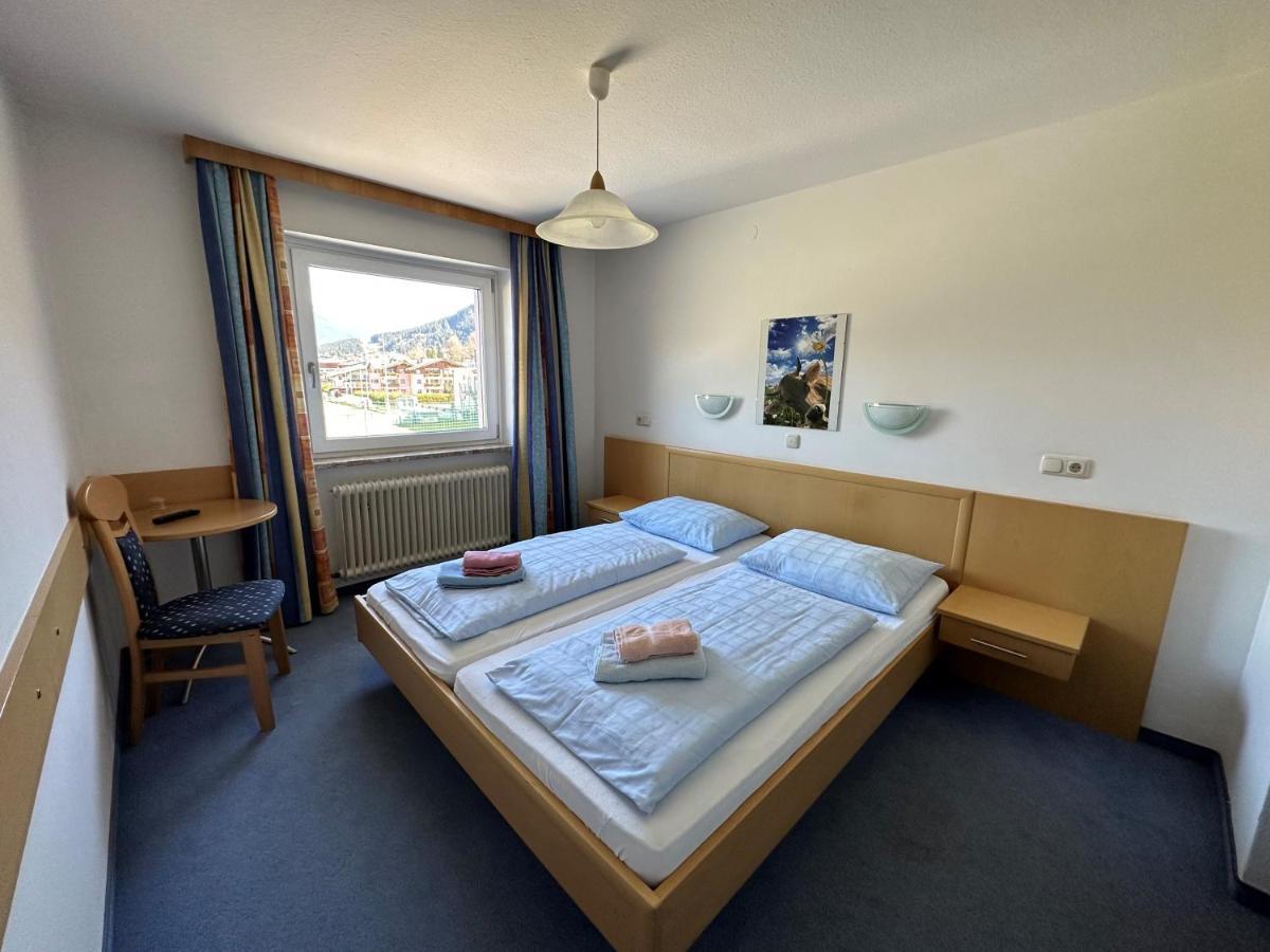 Pension Monika - Kaprun Bagian luar foto