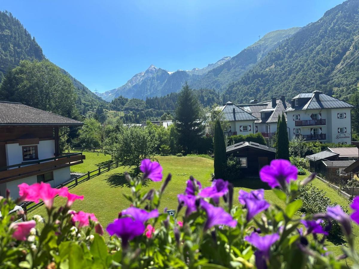Pension Monika - Kaprun Bagian luar foto