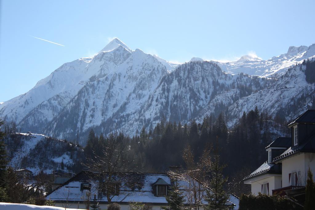 Pension Monika - Kaprun Bagian luar foto